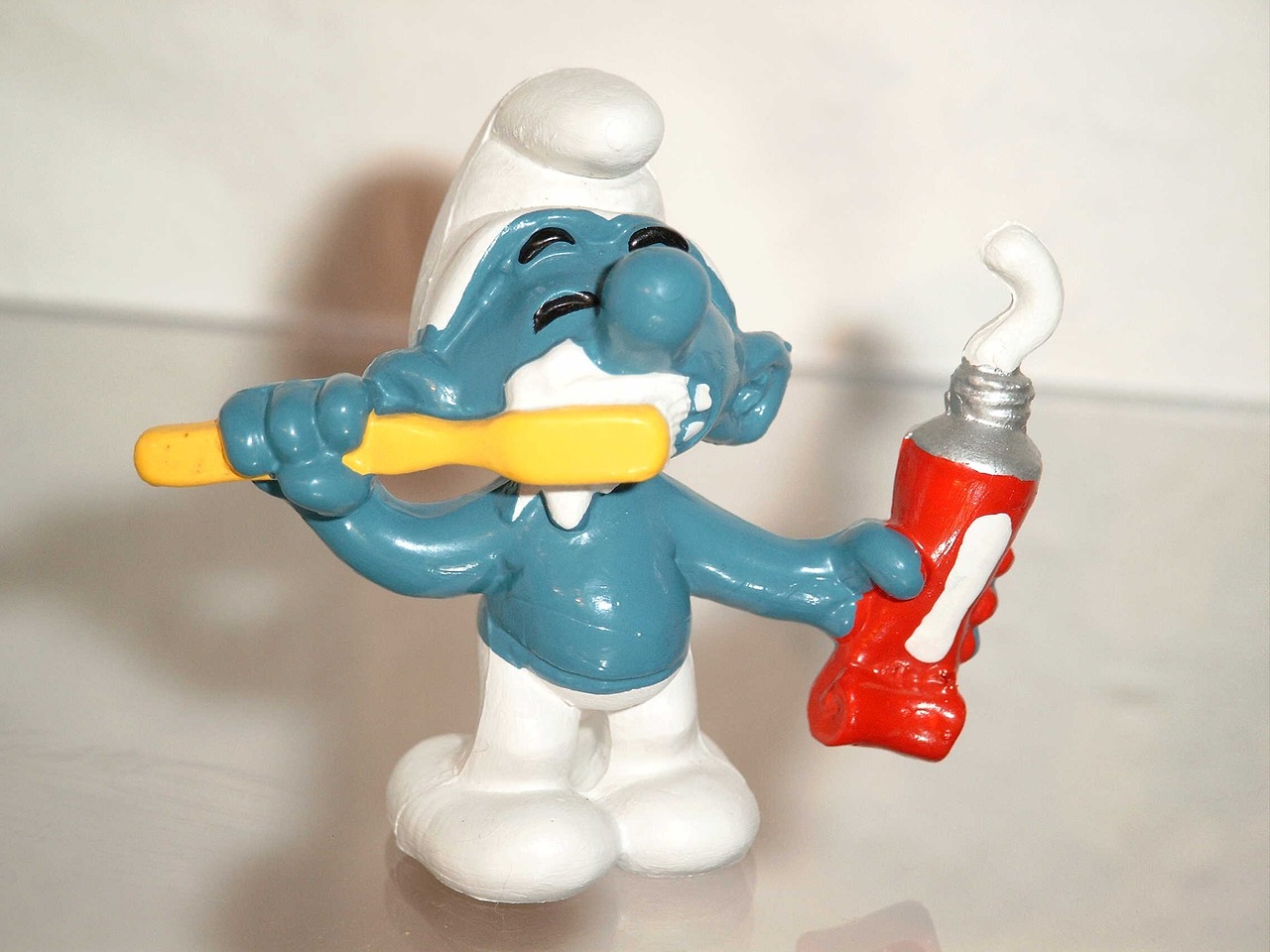 How Much Does It Cost to Manufacture a Toothbrush?